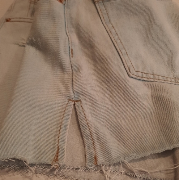 Wild Fable Women's Jeans Shorts Size 2 Blue High Rise Cut Off Light Wash Denim - Picture 13 of 14